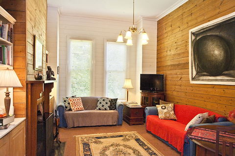 Pendower House - Accommodation Nelson Bay 1
