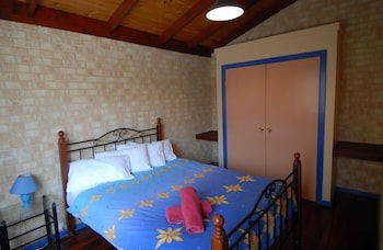 Yot Spot Apartments - Accommodation Nelson Bay 5