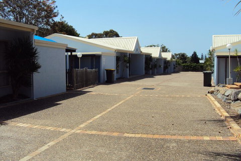 Palm Valley Motel And Self-contained Holiday Units - Accommodation Nelson Bay 1