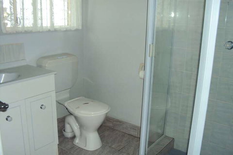 Palm Valley Motel And Self-contained Holiday Units - Accommodation Nelson Bay 3