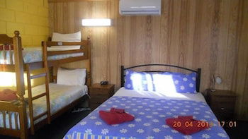 Summer's Rest Units - Accommodation Nelson Bay 4
