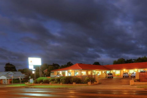Jumbuck Motor Inn - Accommodation Nelson Bay 4