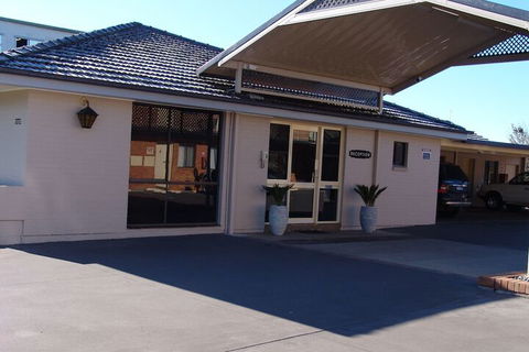 Ben Chifley Motor Inn - Accommodation Nelson Bay 1