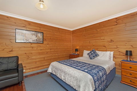 Sails Elegant Spacious Beach Villa - Accommodation Nelson Bay 4