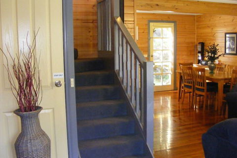 Sails Elegant Spacious Beach Villa - Accommodation Nelson Bay 5