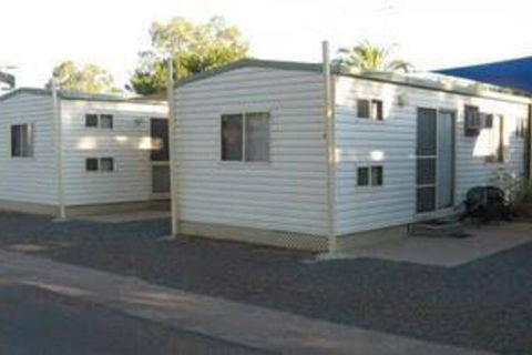 West Wyalong Caravan Park - Accommodation Nelson Bay 3