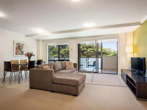 Oceanic On Thompson Apartments - Accommodation Nelson Bay 4