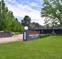 Motel On Alpine - Accommodation Nelson Bay