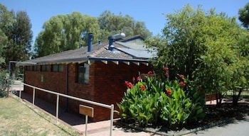 Acclaim Kingsway Tourist Park - Accommodation Nelson Bay 0