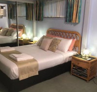 Coolum Dreams B  B - Accommodation Nelson Bay