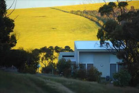 Tanonga Luxury Eco Lodges - Accommodation Nelson Bay 5