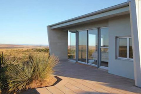 Tanonga Luxury Eco Lodges - Accommodation Nelson Bay 4