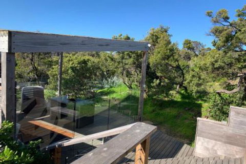 Offshore Retreat - Accommodation Nelson Bay 2