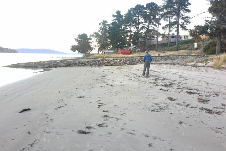 Dennes Point TAS Accommodation Nelson Bay