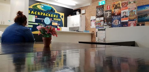 The Entrance Backpackers - Hostel - Accommodation Nelson Bay 3