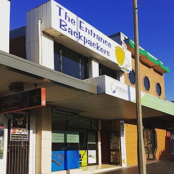 The Entrance Backpackers - Hostel - Accommodation Nelson Bay 0