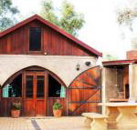 Outback Cellar  Country Cottage - Accommodation Nelson Bay