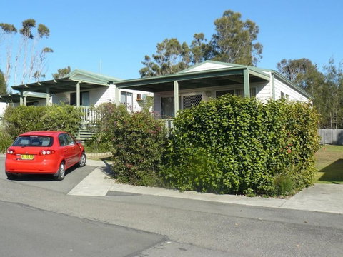 Diamond Beach Holiday Park - Accommodation Nelson Bay 2