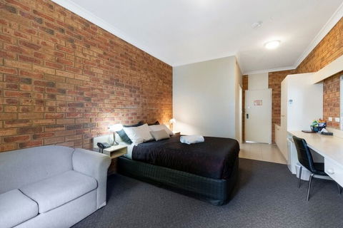 Sugarloaf Motel - Accommodation Nelson Bay 4