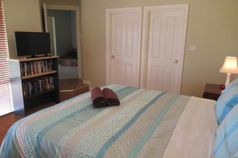 Albany Holiday House - Accommodation Nelson Bay 3