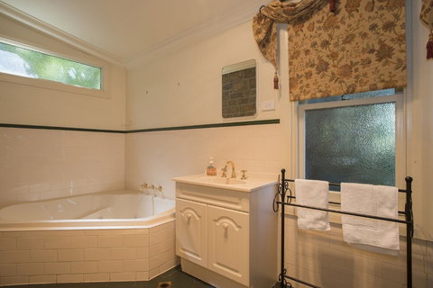 Barossa Dreams - Accommodation Nelson Bay 6