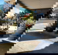 Country Motor Inn Singleton - Accommodation Nelson Bay