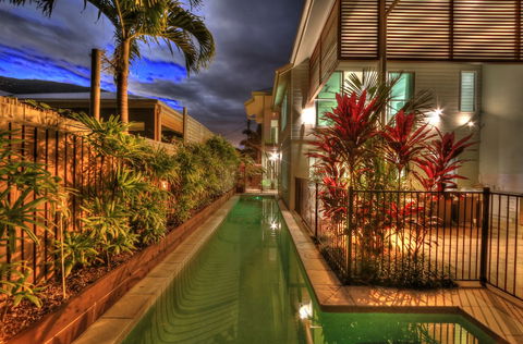 Deja Vu Palm Cove Private Heated Pool - Accommodation Nelson Bay 1