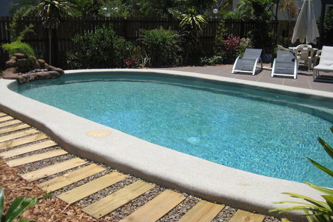 Palm Court Hervey Bay - Accommodation Nelson Bay 3