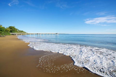 Palm Court Hervey Bay - Accommodation Nelson Bay 0