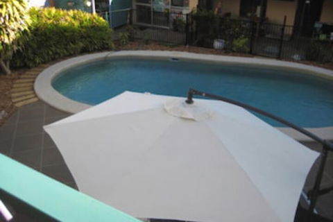 Palm Court Hervey Bay - Accommodation Nelson Bay 4