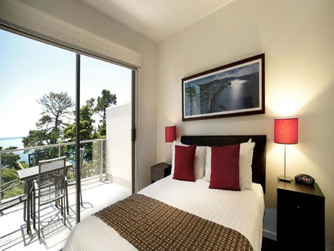 The Waves Apartments - Accommodation Nelson Bay 0