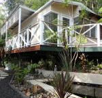 Eumundi Yacht Club B  B - Accommodation Nelson Bay
