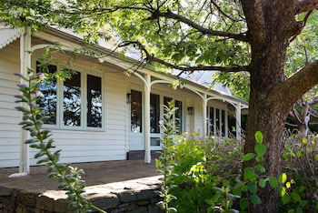 Botanica - Accommodation Nelson Bay 1