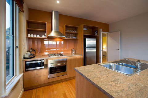 Queensberry Springs Villa 1 - Accommodation Nelson Bay 3
