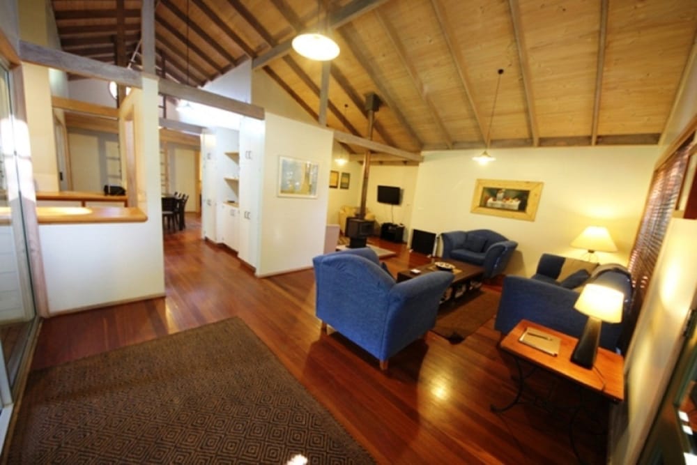 Arakoon NSW Accommodation Nelson Bay