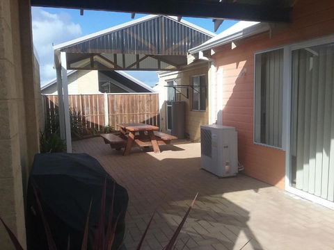 Seaside Villas - Accommodation Nelson Bay 5