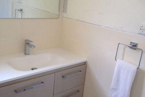 Hyams Beach House - A Secret Treasure - Nelson Bay Accommodation.com 2