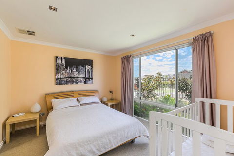 Ocean Keys Cottage - Accommodation Nelson Bay 4