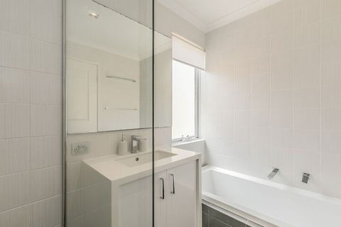 Ocean Keys Cottage - Accommodation Nelson Bay 3