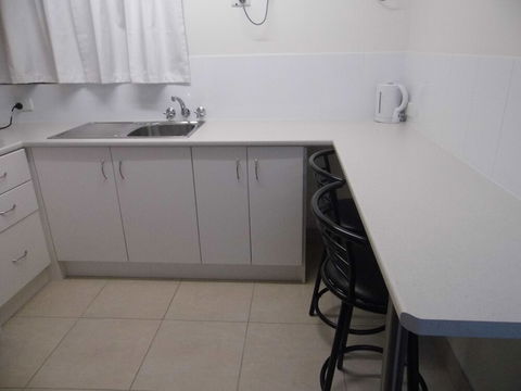 Nanango Fitzroy Motel - Accommodation Nelson Bay 3