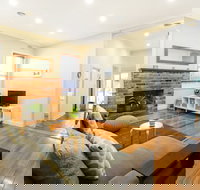 BOUTIQUE STAYS - Clifton Park