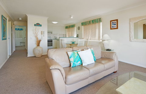 Cabarita Beachfront Apartments - Accommodation Nelson Bay 5