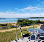 Jervis Bay Waterfront - Nelson Bay Accommodation.com