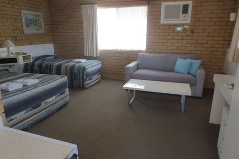 Aspley Pioneer Motel - Accommodation Nelson Bay 3