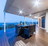 Hydeaway Bay Beach House - Accommodation Nelson Bay