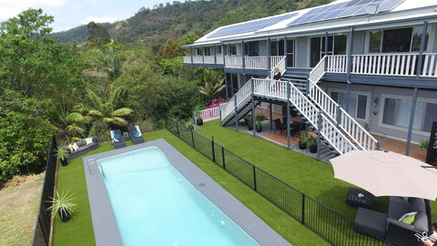 The Country House At Hunchy Montville - Accommodation Nelson Bay 1