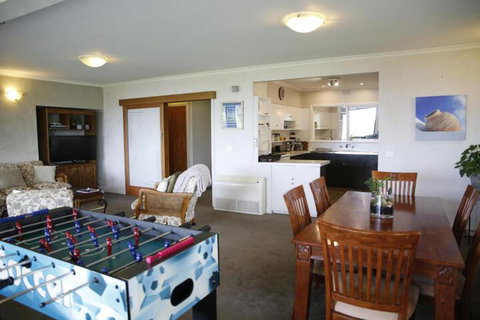 Beachside Entertainer - Accommodation Nelson Bay 6