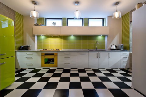 Retro House - Accommodation Nelson Bay 5