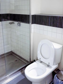 Anchor On Collins - Accommodation Nelson Bay 6