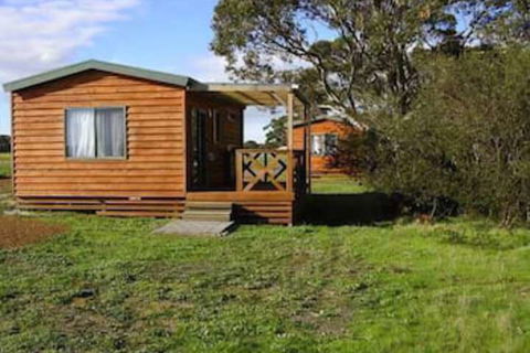 Seal Bay Cottages - Accommodation Nelson Bay 0